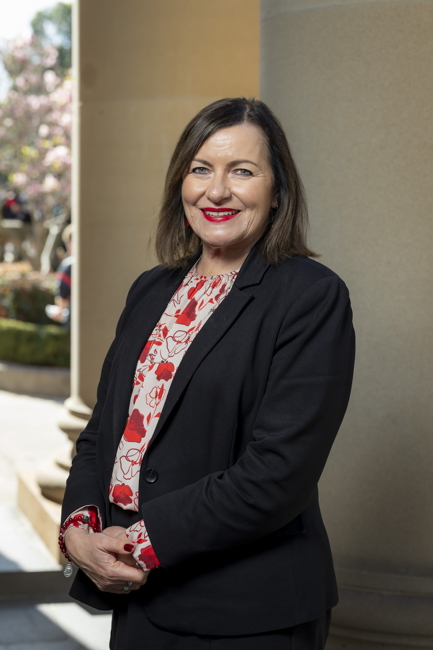 Ms Kathleen Upfold